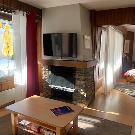 Appartement, Hyper Central, A 2 Min De Tout, Enorme Terrasse Privee Et Parking Couvert Daire Crans-Montana