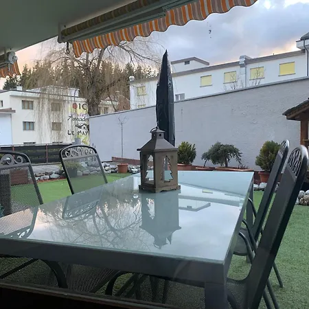 Hyper Central, Idéal Pour Couple Ou Petite Famille, Parking Couvert Crans-Montana