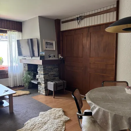 Appartement, Hyper Central, A 2 Min Des Pistes Et De Le Reste, Parking Couvert * Crans-Montana