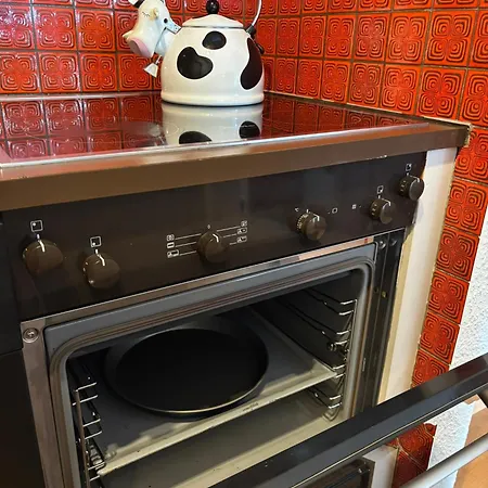 Apartment Appartement, Hyper Central, A 2 Min Des Pistes Et De Le Reste, Parking Couvert *