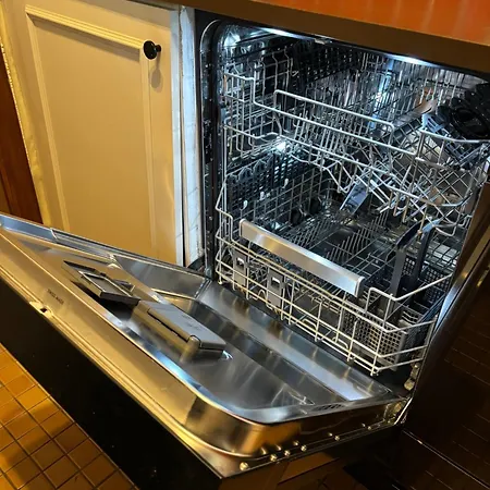 Appartement, Hyper Central, A 2 Min Des Pistes Et De Le Reste, Parking Couvert Apartament *