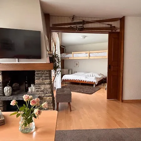 Appartement, Hyper Central, à 2 Min Des Pistes Et De Le Reste, Parking Couvert *